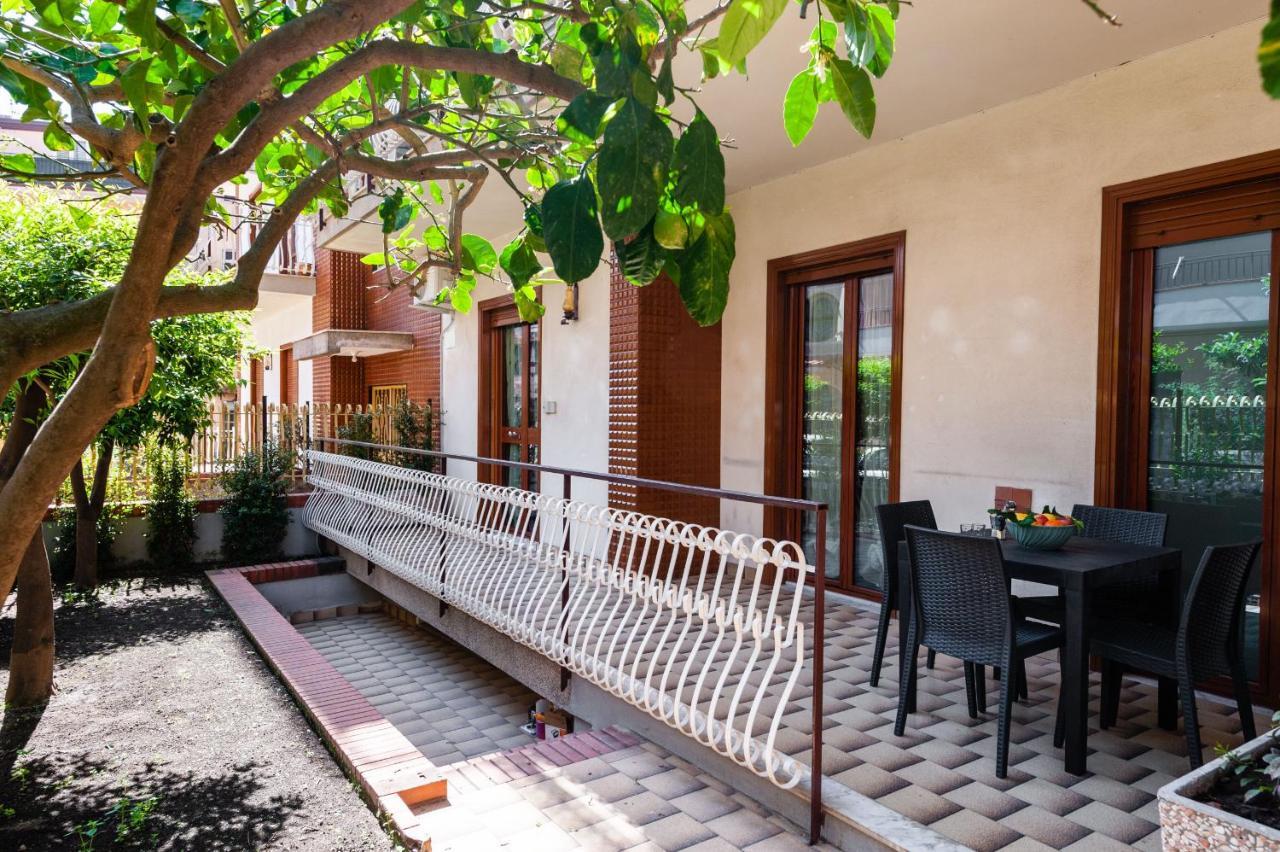 Lemon Tree Apartments By Wonderful Italy 지아르디니낙소스 외부 사진